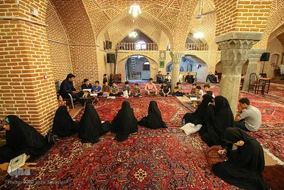 جلسه آموزش قرآن استاد یحیی راثی