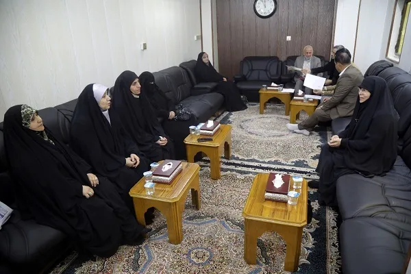 بالصور...تكريم مجموعة من طالبات السند الإقرائي في كربلاء المقدسة