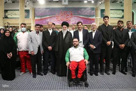 دیدار اعضای کاروان‌های اعزامی ایران به بازی‌های المپیک و پارالمپیک ۲۰۲۴ پاریس با رهبر معظم انقلاب
