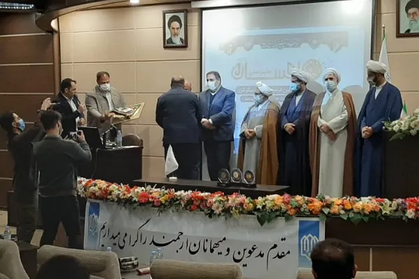 آئین تجلیل از فعالان عرصه احسان و نیکوکاری گلستان برگزار شد+ عکس