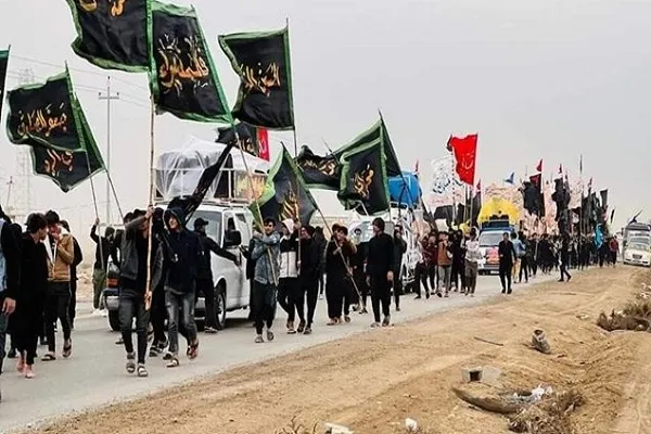 Pilgrims Start Marching towards Iraq’s Kadhimiya