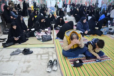 مراسم دعای عرفه در گلزارشهدای وادی رحمت تبریز