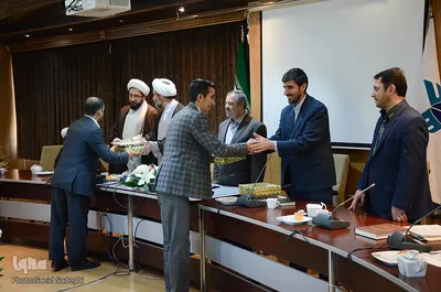 تجلیل از مرتلین جزء خوانی قرآن کریم دانشگاه آزاد اسلامی تبریز