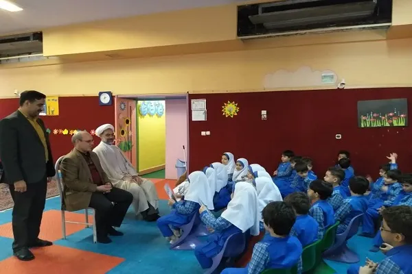 تأکید قرآن بر ضرورت یادآوری ایام‌الله