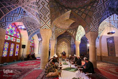 محفل انس با قرآن کریم در مسجد نصیرالملک‎‎