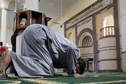 Un groupe de chrétiens à la cérémonie d'ouverture d'une mosquée en Egypte