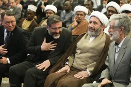 روز دیپلماسی فرهنگی و تعامل با جهان