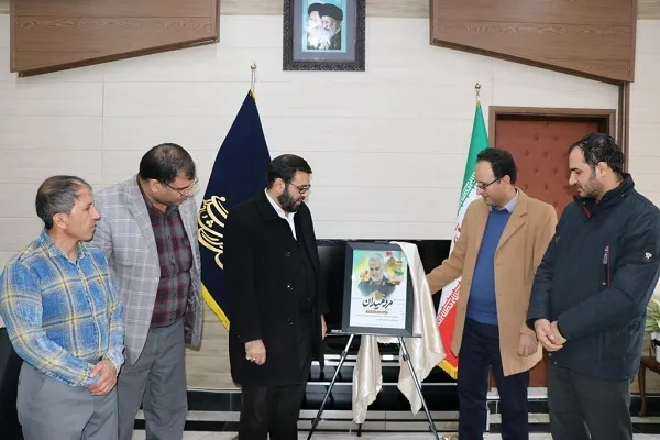 پوستر دومین همایش شعر منطقه‌ای «مردمیدان» رونمایی شد