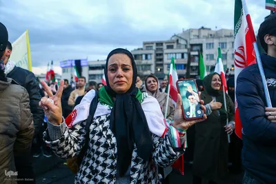 تحویل سال نو در میدان انقلاب تهران