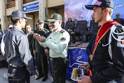 صبحگاه مشترک آتش‌نشانان شيراز در حرم شاهچراغ(ع)