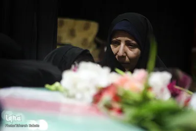 وداع با پیکر شهید مدافع حرم حمزه کاظمی