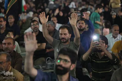 حال و هوای جمکران در شب عید مباهله