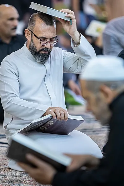 مراسم شب قدر در حرم امام حسین (ع)