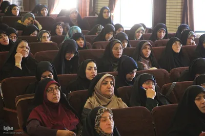 کارگاه آشنایی با تدبر در قرآن در ملایر