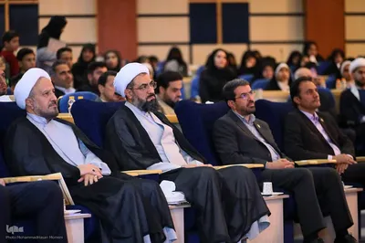 هفدهمین دوره مسابقات کشوری قرآن کریم مدهامتان در همدان‎