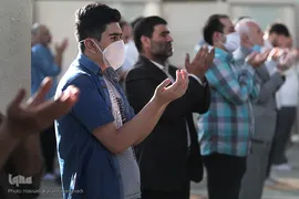 اقامه نماز عید سعید «فطر» به امامت حجت‌الاسلام والمسلمین مصطفی رستمی، رئیس نهاد نمایندگی مقام معظم رهبری در دانشگاه ها در مسجد دانشگاه تهران