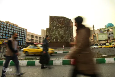 قدم قدم تا انقلاب