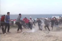 At Least 22 Wounded in Israeli Attack on Gaza Demonstrators