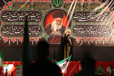 مراسم روضه‌خوانی به مناسبت شهادت رهبر انقلاب اسلامی در اصفهان