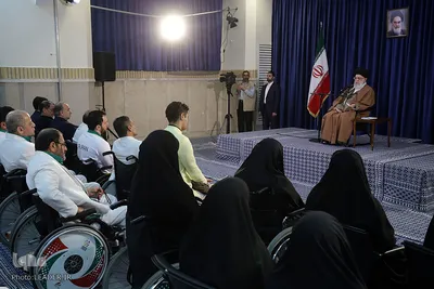دیدار مدال‌آوران کاروان ورزشی ایران در بازی‌های پاراآسیایی اندونزی با رهبر انقلاب