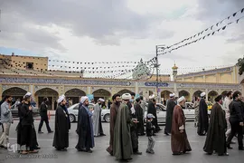 دسته عزاداری طلاب و روحانيون شیراز در سومين روز شهادت امام حسین(ع)