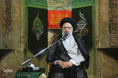 آیین معنوی اعتکاف در حرم مطهر رضوی