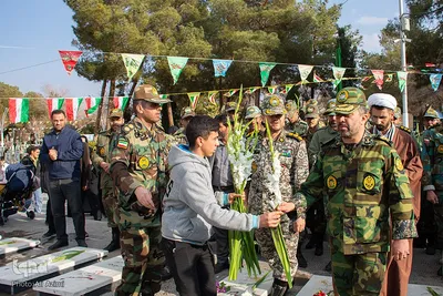 گلباران مزار مطهر شهدای اصفهان
