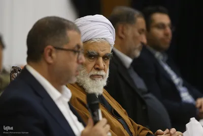 آیت‌الله محمدحسن اختری در مراسم شعر خوانی شاعران بین المللی حوزه مقاومت