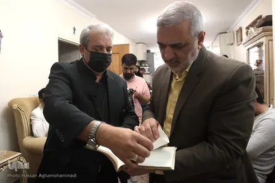 دیدار جمعی از نمایندگان جامعه قرآنی با خانواده شهید مرتضی نخست‌کار