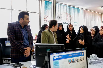 بازدید هیئتی از بانوان دینی و قرآنی عراق از ایکنا