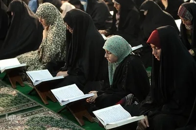 Koranlesung findet täglich im Schrein von Abdul Azim Hasani (as) statt