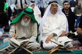 محفل قرآنی زائران غیر ایرانی در حرم مطهر رضوی برگزار شد