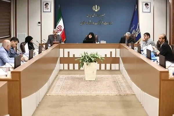 وزارت ارشاد مکلف به تأسیس بنیاد ملی سبک پوشش ایرانی اسلامی است