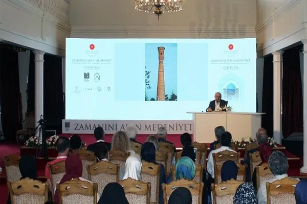 بررسی میراث اسلامی ازبکستان در استانبول