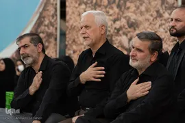اجتماع عظیم عاشورایی مردم اصفهان در میدان امام حسین (ع)
