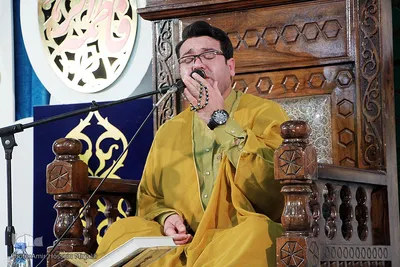 محفل انس با قرآن با حضور حسینی قاری بین المللی در یزد‎