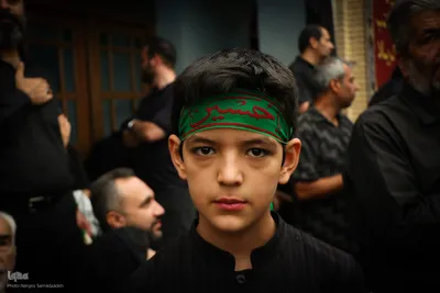 عزاداری ظهر تاسوعا زیر خیمه چندصدساله هارونیه اصفهان