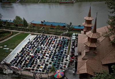 اقامه اولین نماز جمعه رمضان در سرینگر