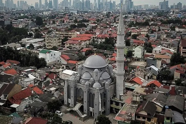 Cakarta’da turistlerin gözbebeği: El Fecri camii