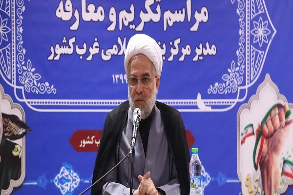 تمرکززدایی جایگزین تمرکزگرایی شود
