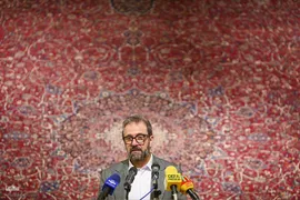 نشست خبری رئیس کتابخانه و موزه ملی ملک به مناسبت دهه کرامت