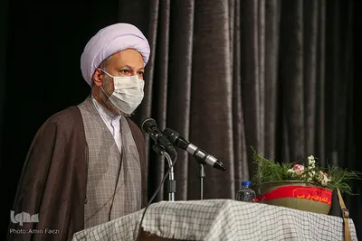 آئین رونمایی از کتاب "استهبان در دفاع مقدس" در استهبان