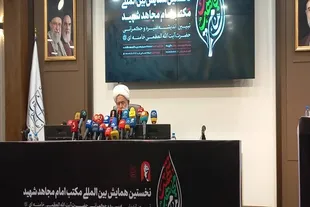 امام مجاهد شهید «زعیمی ذوفنون» و شخصیتی کم‌نظیر در تاریخ تشیع بود