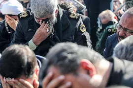 راهپيمايي سوگواران سردار دل‌ها در شيراز