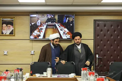 نشست نوع‌دوستی و هم‌زیستی مسالمت‌آمیز در احکام فقه و حقوق