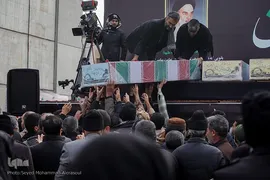 تشییع پیکرهای ۱۲ شهید گمنام در مشهد مقدس