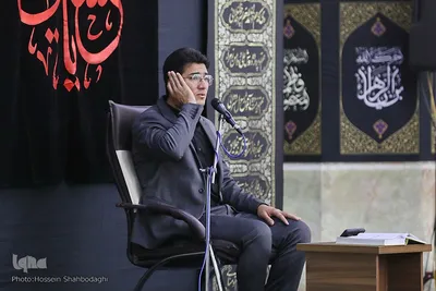غبارروبی مضجع شریف حضرت معصومه(س) با حضور خبرنگاران