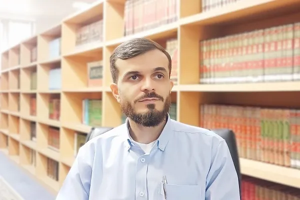 با قرآن تا همیشه استوار