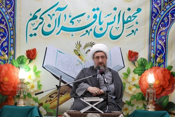 محفل انس با قرآن در اسفهلان