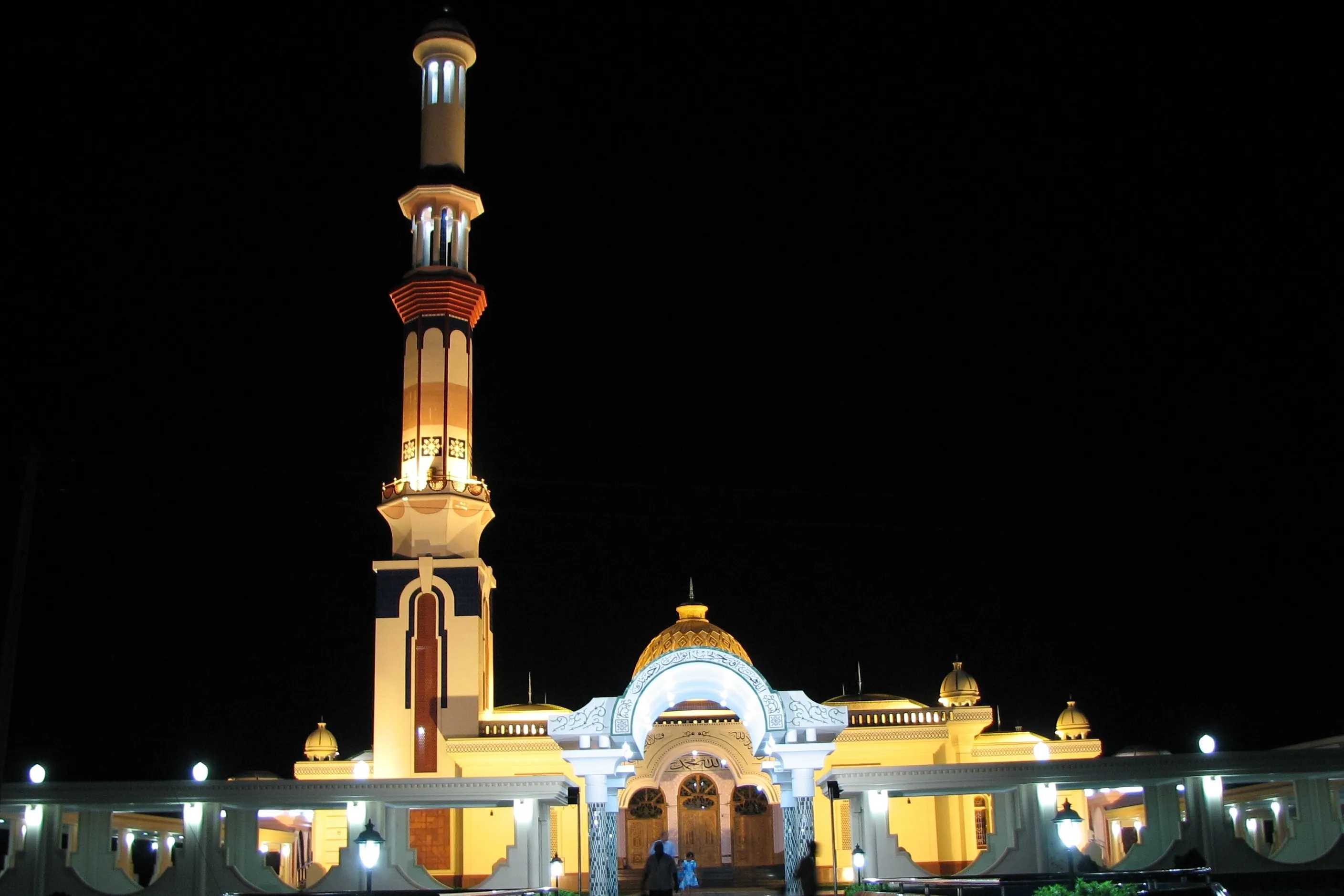 Aktiviti keagamaan 350 ribu masjid di Bangladesh